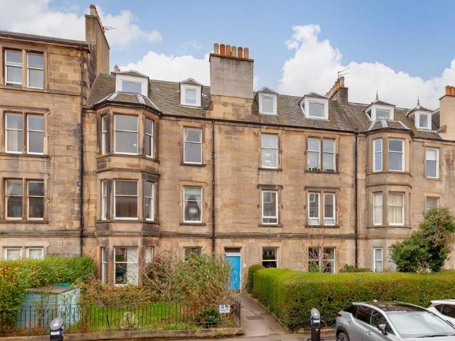 Flat for sale in Morningside, Scotland