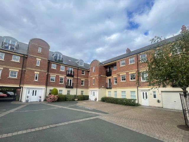 Flat for sale in Tynemouth, North Tyneside