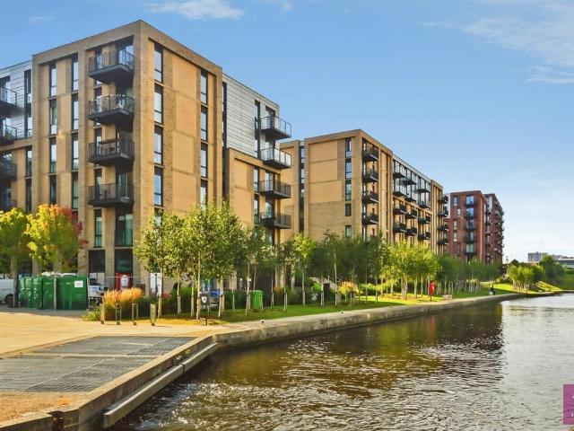 Flat for sale in Ordsall, Salford
