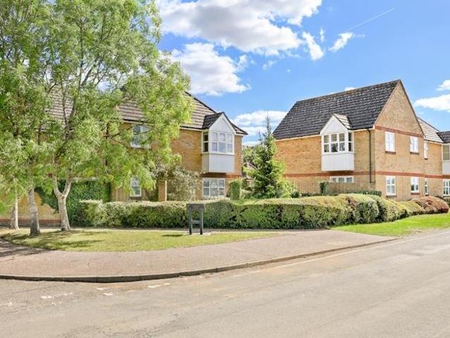 Flat for sale in Chelmsford, Essex