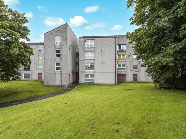Flat for sale in Cumbernauld, Scotland