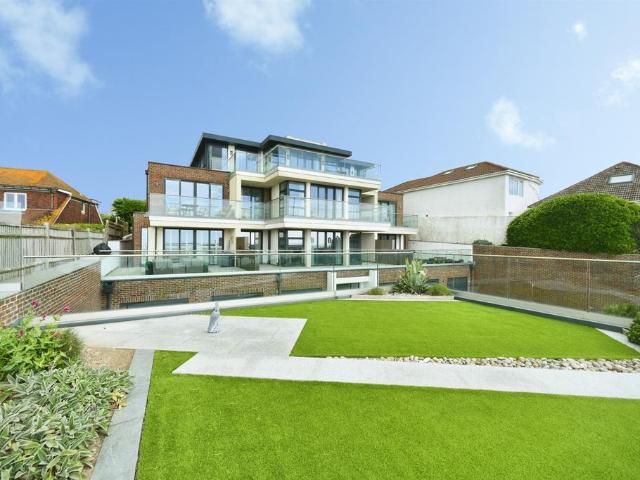 Flat for sale in Rottingdean