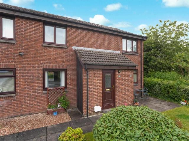 Flat for sale in Bishopbriggs, Scotland