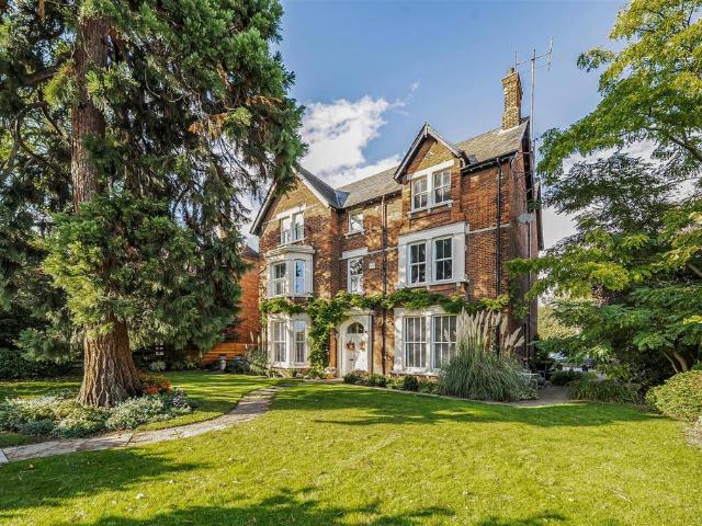Flat for sale in Harpur, Bedford