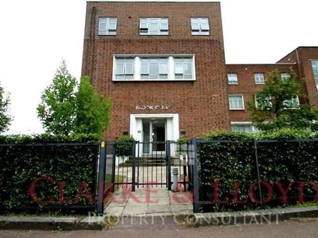 Flat for sale in Thames View, Isle Of Man