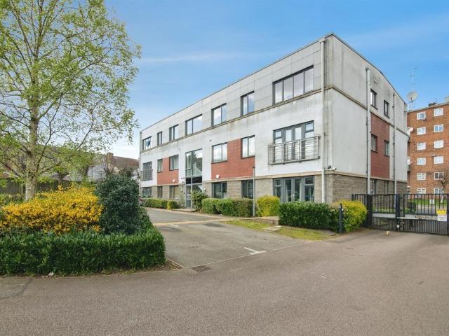 Flat for sale in Smethwick, Isle Of Man