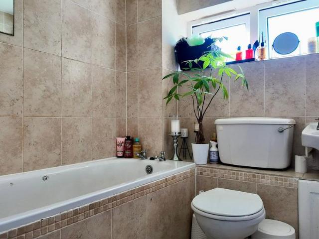Flat for sale in Glynde, Isle Of Man