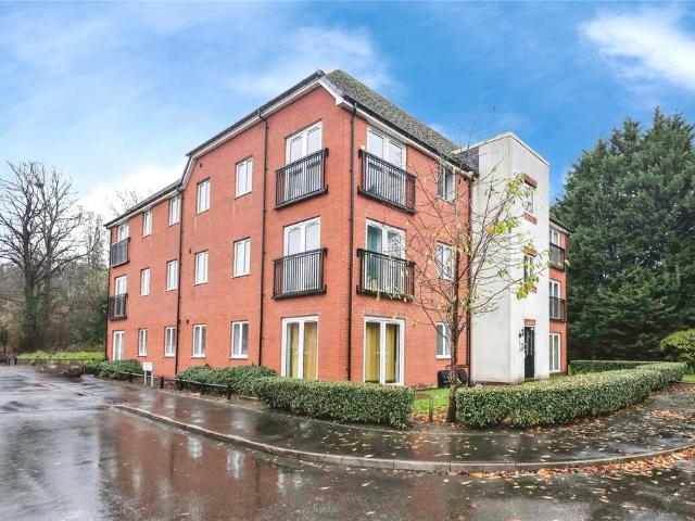 Flat for sale in West Midlands