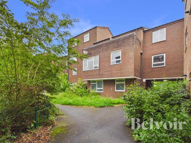 Flat for sale in Randlay, Telford