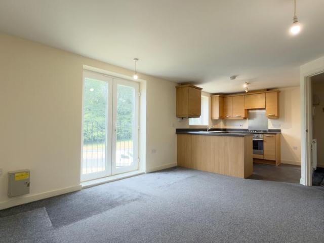 Flat for sale in Hamilton, Old Wharf
