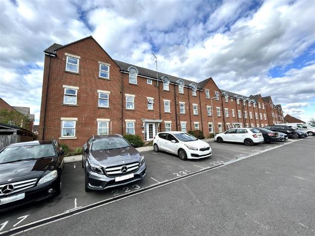 Flat for sale in Vastern, Wiltshire