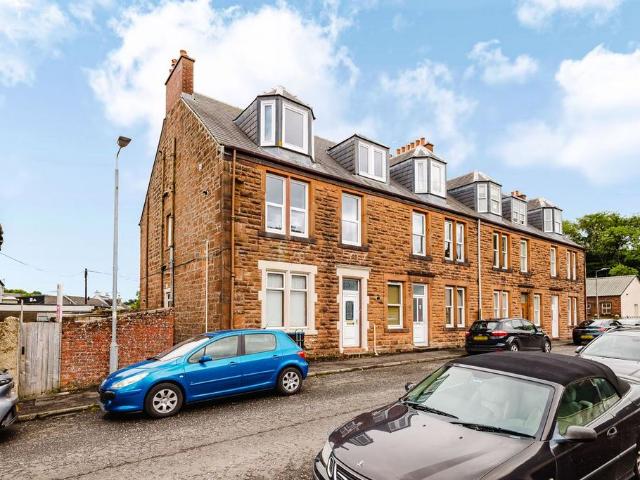 Flat for sale in Catrine, Scotland