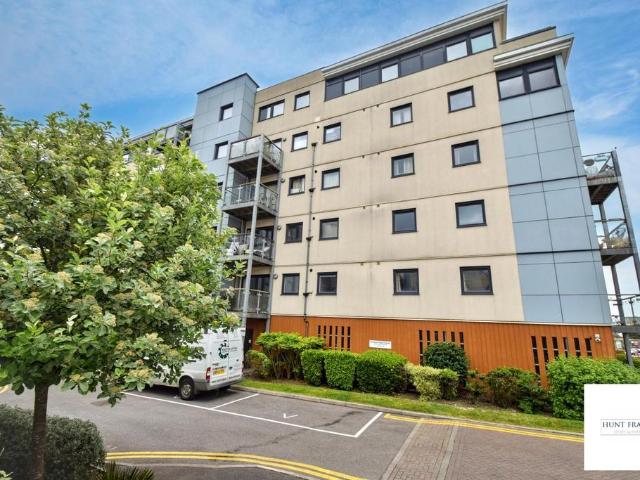 Flat for sale in St Anthony's Hill, Eastbourne