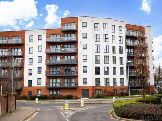 Flat for sale in Glynde, West Sussex