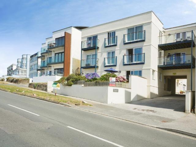 Flat for sale in Trevelgue, Newquay