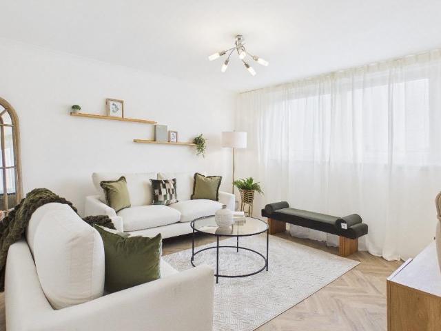 Flat for sale in Ashkirk, Scotland