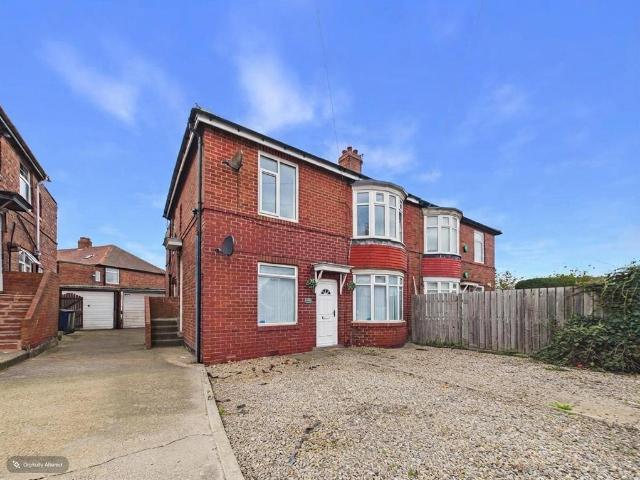 Flat for sale in Deckham, Gateshead