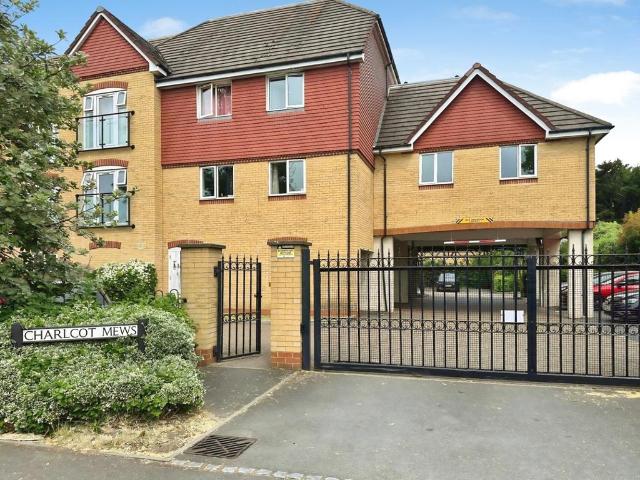 Flat for sale in Slough, Isle Of Man