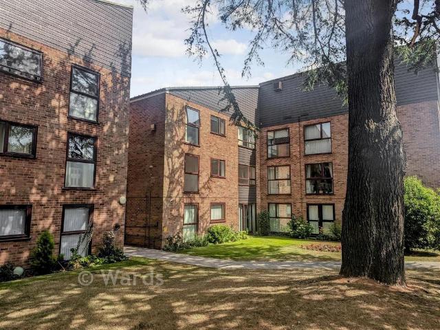 Flat for sale in Bourne Vale, Kent