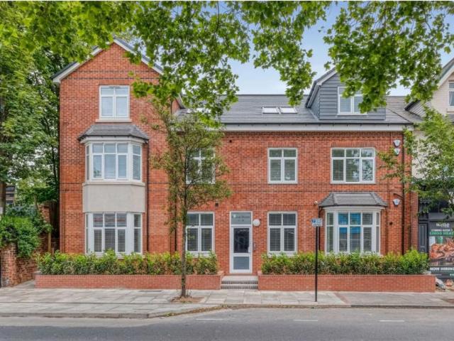 Flat for sale in Stirchley, West Midlands