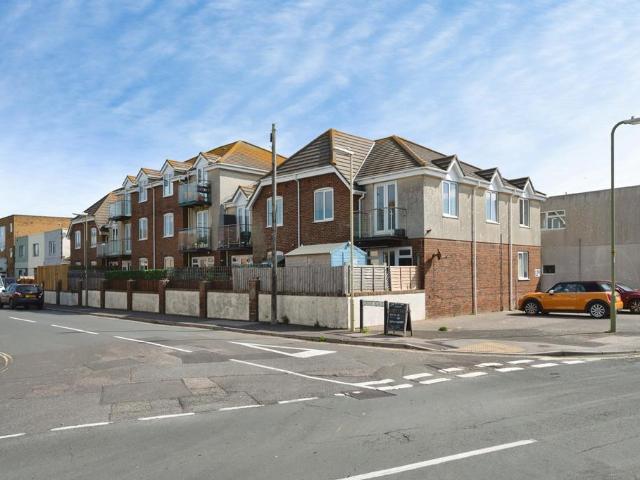 Flat for sale in Spring Vale, Hampshire