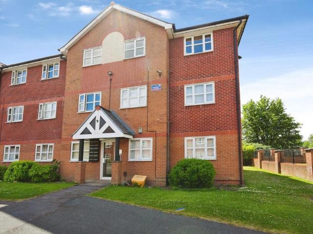 Flat for sale in Georgia, Greater Manchester