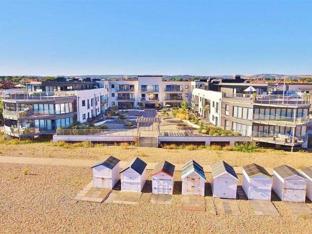 Flat for sale in West Worthing, Worthing