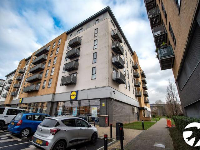 Flat for sale in Belvedere, Lower Belvedere