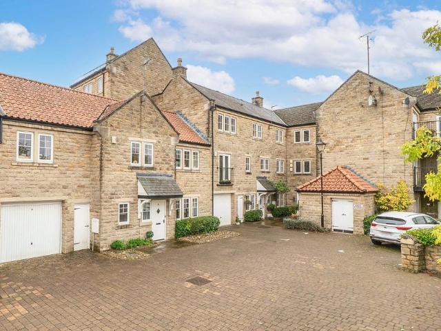 Flat for sale in Wetherby