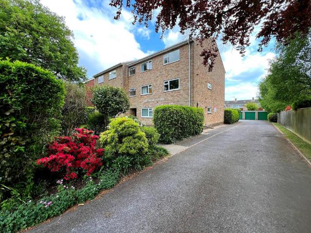 Flat for sale in Old Milton, Ashurst Bridge