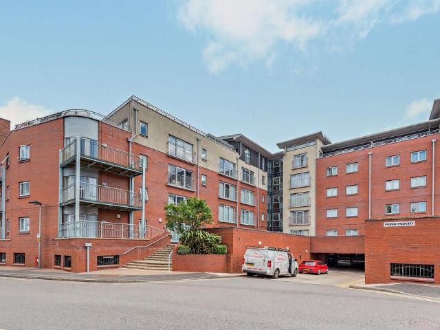 Flat for sale in Hoole, Two Mills