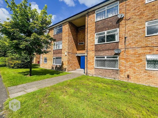 Flat for sale in Lee Bank, Greater Manchester