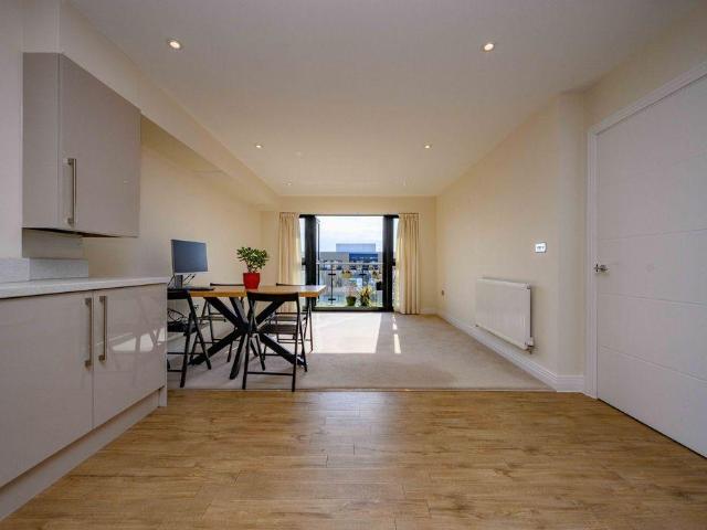 Flat for sale in Fretherne, Hertfordshire