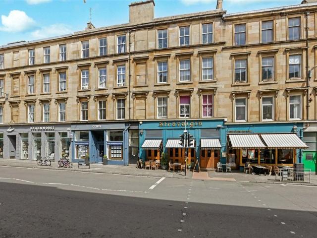 Flat for sale in Park District, Scotland