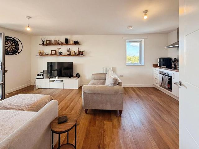 Flat for sale in Jessop Park, Bristol