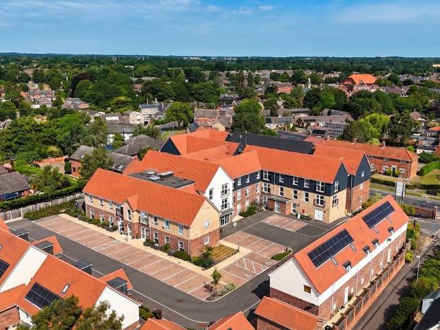 Flat for sale in Redenhall with Harleston, Burgh St Peter