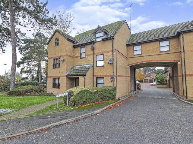 Flat for sale in Arrington, Cambridgeshire