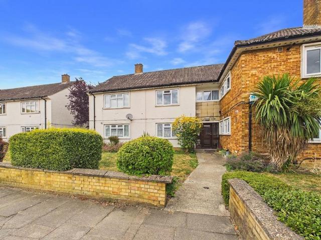 Flat for sale in Greater London