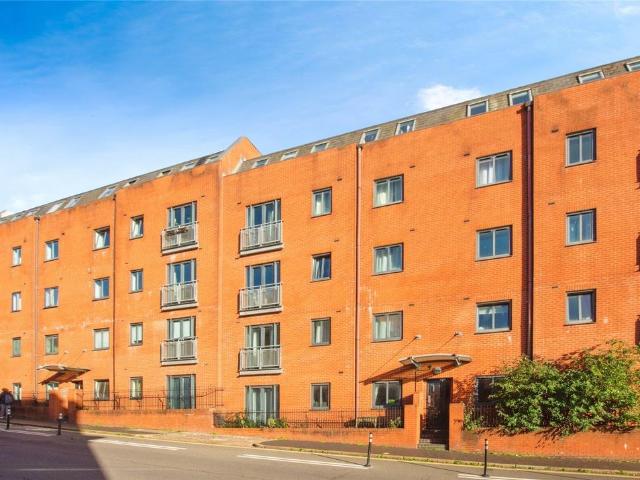 Flat for sale in Ladywood, West Midlands
