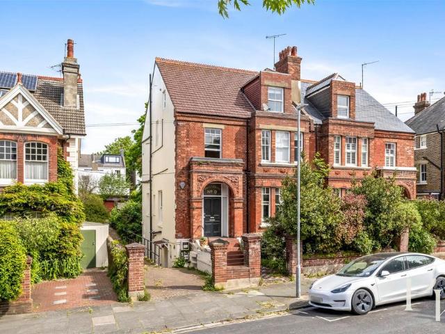 Flat for sale in Round Hill, Brighton & Hove