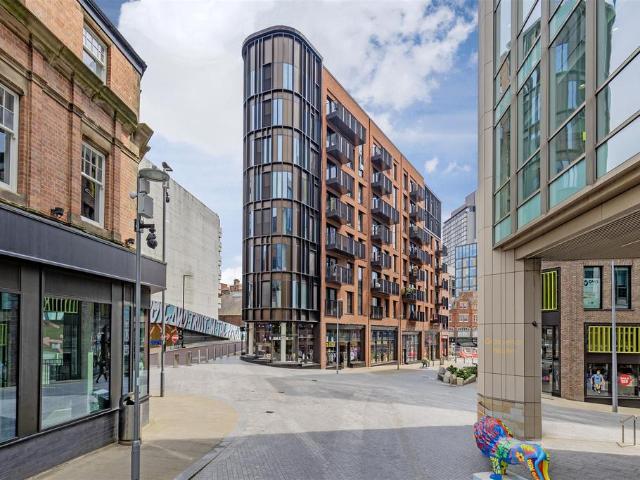 Flat for sale in City Centre, South Yorkshire