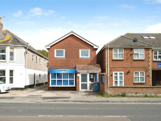 Flat for sale in Spring Vale, Hampshire