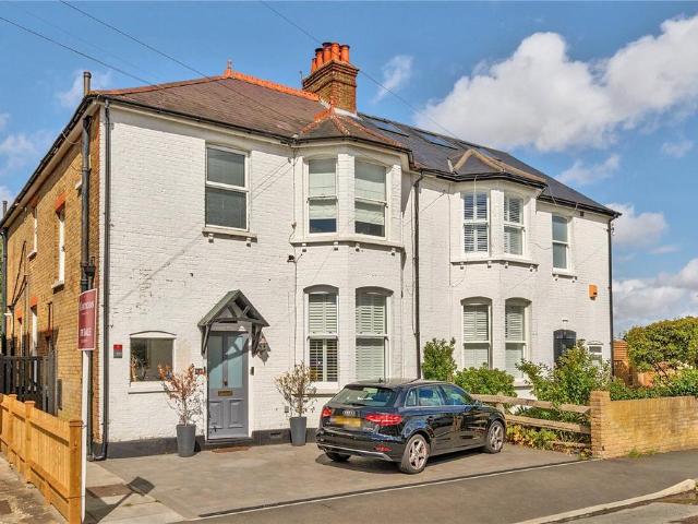 Flat for sale in Blackhills, Surrey