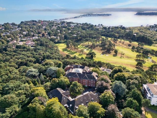 Flat for sale in Canford Cliffs, Poole