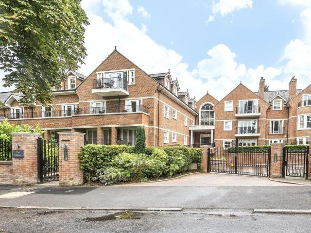 Flat for sale in Whiteley Village, Blackhills