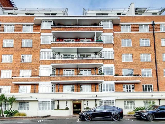 Flat for sale in St. John's Wood, Isle Of Man