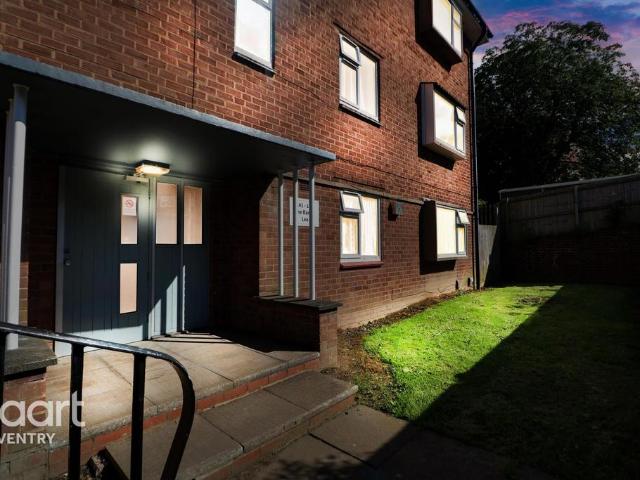 Flat for sale in Stoke Aldermoor, Coventry