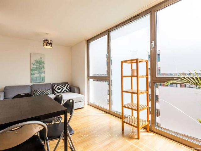 Flat for sale in St. George in the East, Whitechapel