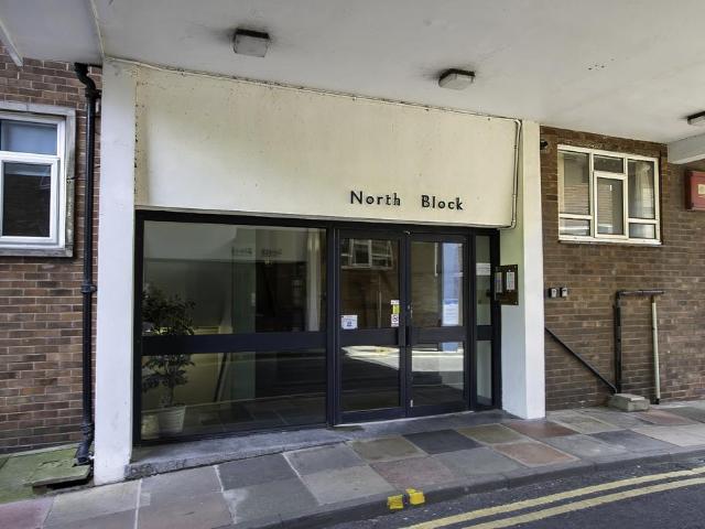 Flat for sale in Southport, Sefton