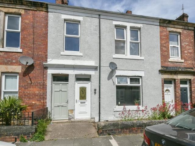 Flat for sale in Heaton, Tyne And Wear